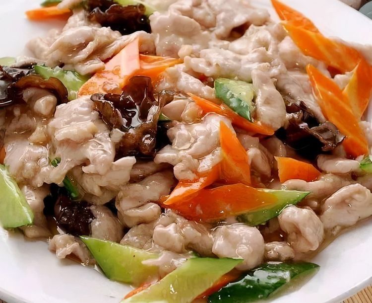 女性担心自己老太快,可以多吃三种美食,排毒养颜,呵护肌肤!