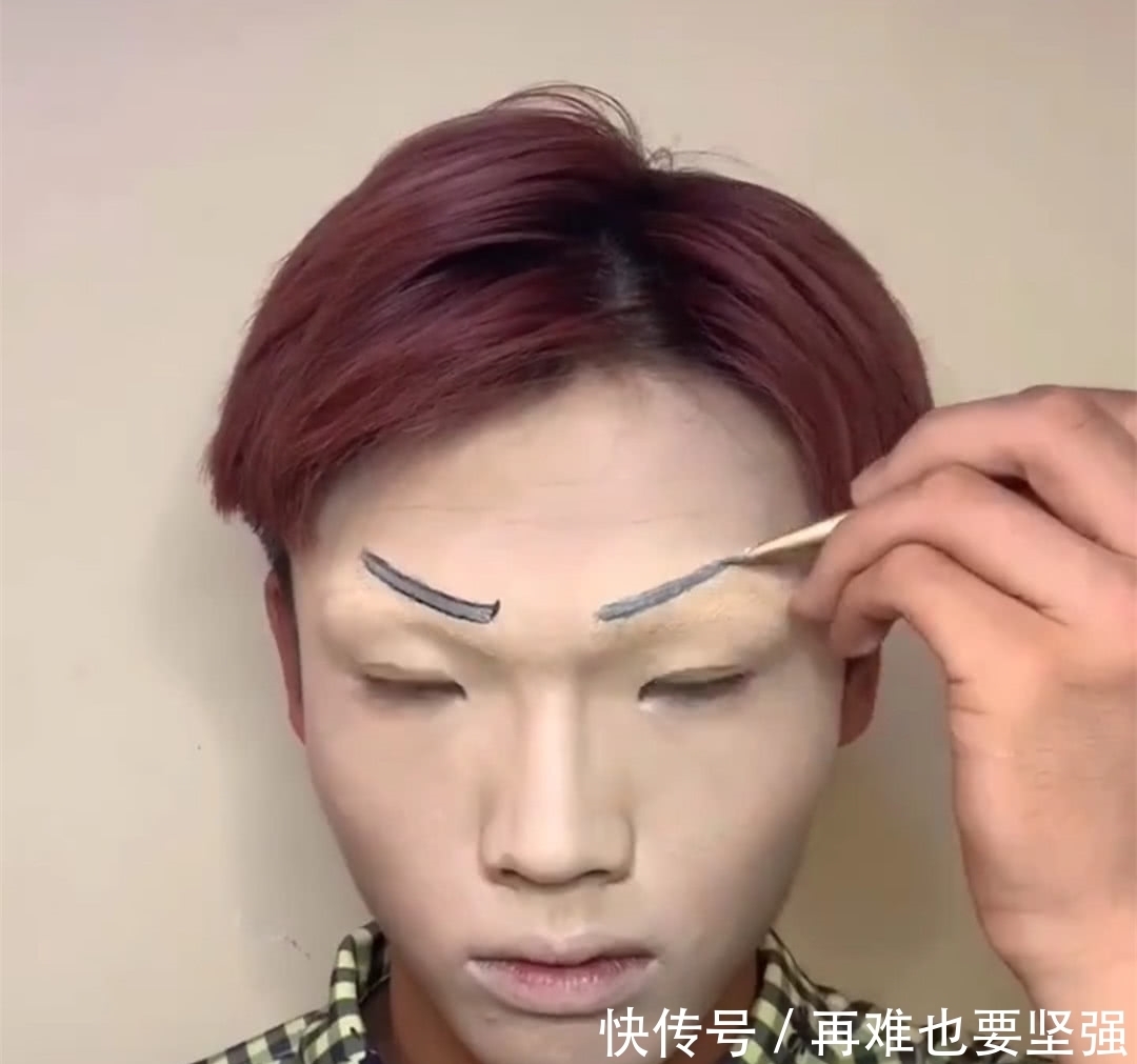 大佬仿妆“卡卡西”,开局:别毁我经典,结局:神吻过的手!