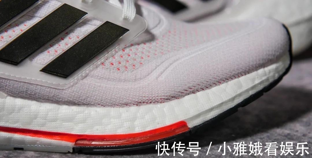 ultra|原价一千五，现在近三折，Ultraboost21开箱