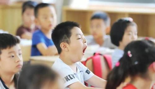 左耳朵|孩子若有这“3个特征”，多半是潜在的学霸，即使贪玩也没关系