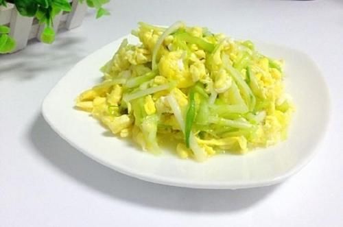 当季三月蔬菜有哪些，下面介绍几种当季蔬菜吃法，吃了还想吃