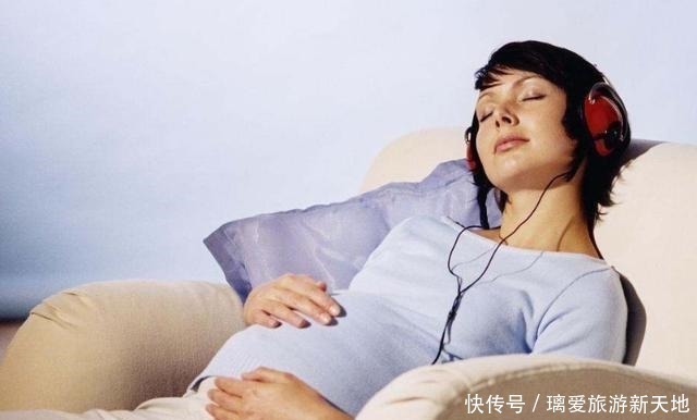 剖腹产|“霸气”产妇火了,顺产完直接走回病房,这姿势仿佛将军凯旋归来