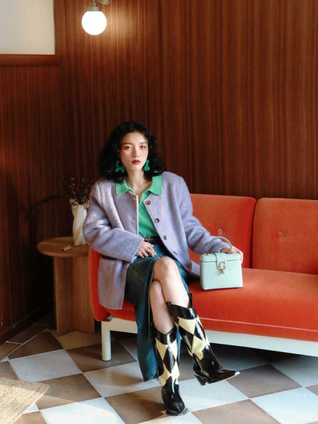 针织 温柔浪漫的小清新穿搭示范,这几套简约又日常,照着穿准没错