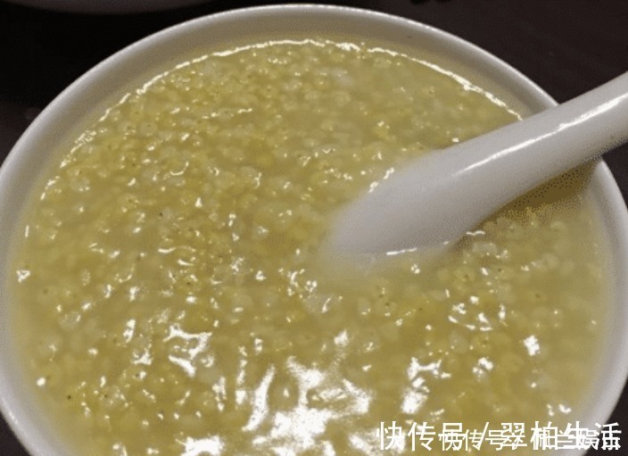 在家熬小米粥，别直接下锅，多加1步，20分钟又出油又浓稠！