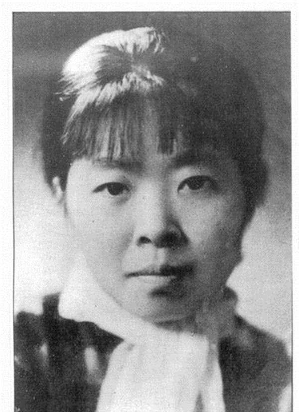 “民国才女”萧红一生极惨,生命当中的四个男人,全都是渣男!