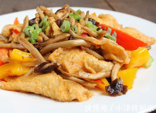 看着让你食欲大增的家常菜,简单美味,总有一道你喜欢很好吃
