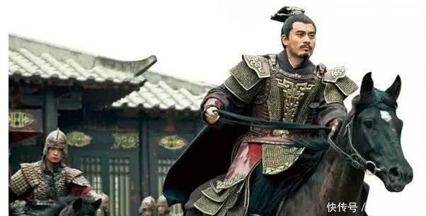 老妇|老妇出一上联：墙上画马不能骑，将军对出绝妙下联，老妇羞愧难当！