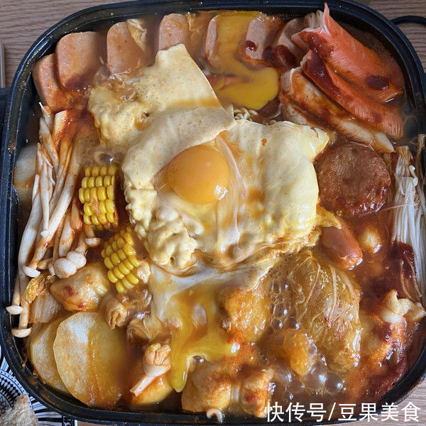 最靠谱最好吃最详细的懒人版部队火锅做法！零失败