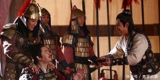 如今|杜甫做客将军府,写下一首诗,后2句如今成夸人的口头禅