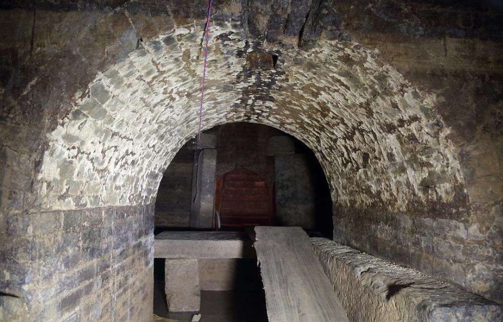 陵墓|康王陵墓能让当地百姓坐吃100年,里面三件宝贝,据说珍贵无比