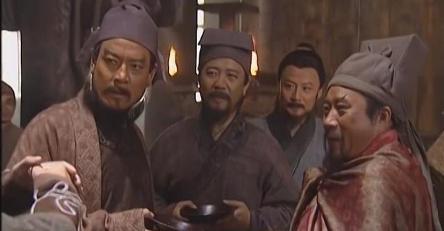 卢俊义$吴用坑卢俊义上山的时候带李逵而不肯带武松 他心里在害怕什么!