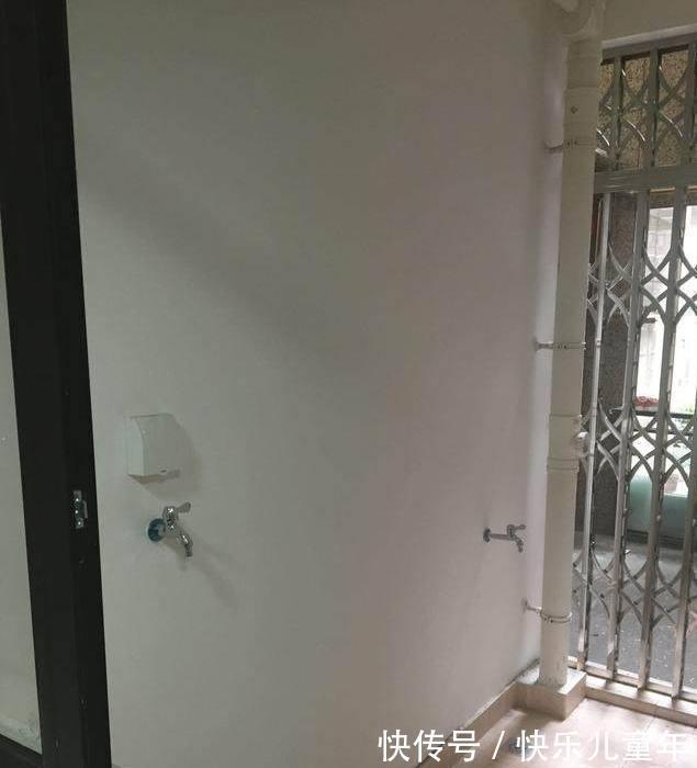 淋浴柜|这就是所谓的精装房,一看就傻掉了!这就是开发商所谓精装房?