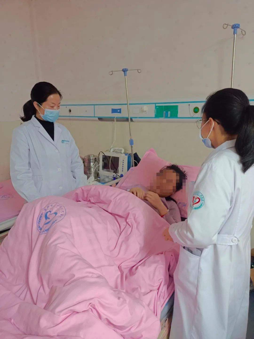 各科室|安顺市西秀区人民医院多科协作成功抢救危重产妇