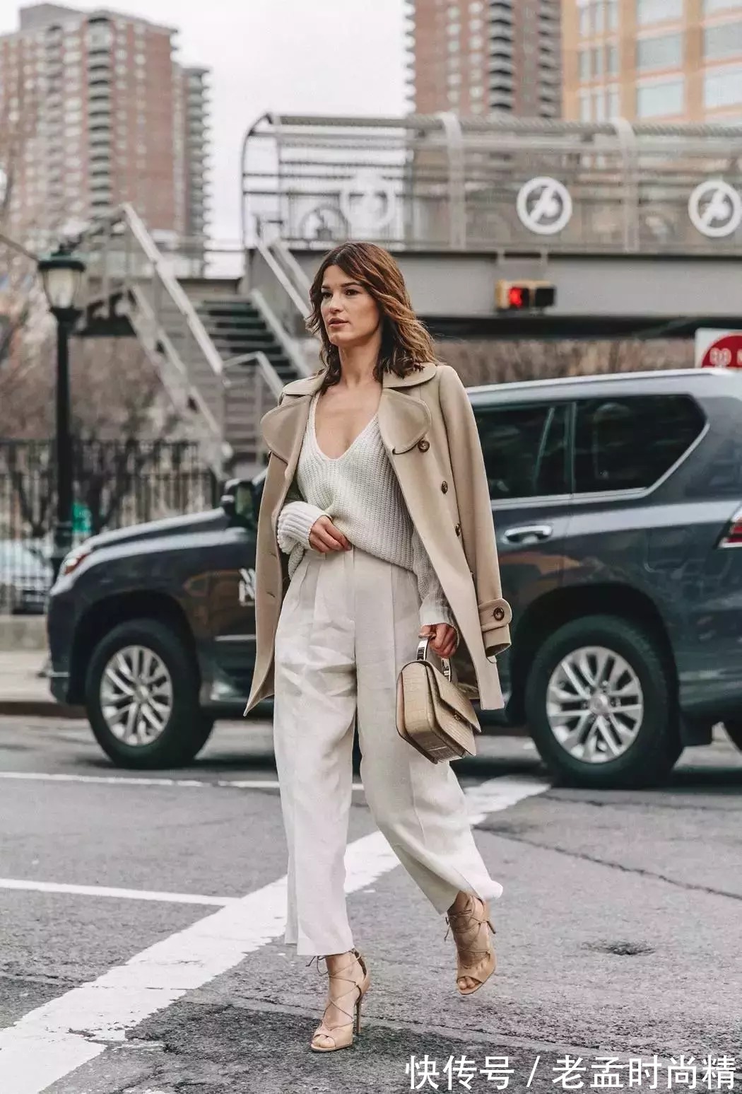 围巾 秋冬叠穿法,高级显瘦挡不住