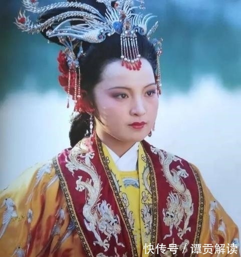 薛宝钗#红学又一大发现,红楼梦是一部战争史,群芳代表着很多的战争现象