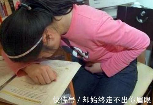 卫生巾|“妈，我流血了”，女儿第一次来月经，聪明的母亲会说3句话