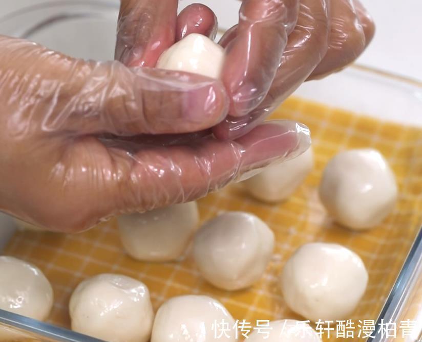 绿豆|大米也能做月饼不仅低糖低脂，而且香味十足，女生多吃也不怕胖