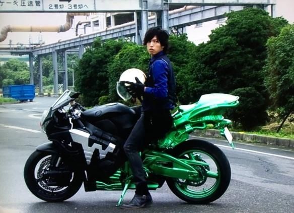 假面骑士ooo|太难选择了！《假面骑士》历代最帅的摩托车TOP10