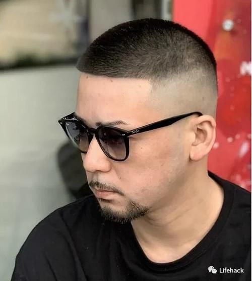 今夏最流行的男士发型趋势，帅掉渣儿了