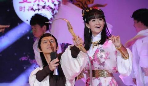 王嘉尔|谢娜，《快本》一姐的位置，难保