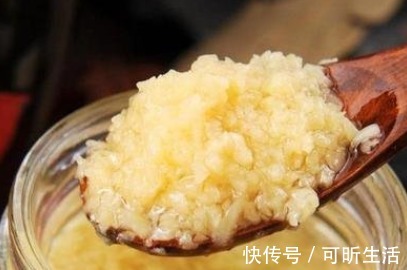 味美|炸蒜蓉时，别直接放油锅炸，大厨教你4招，香浓味美不发黑！