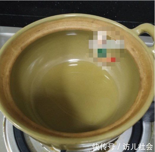 下酒最馋它,倒半瓶酱油,不加一滴水,越焖越香,馋到流口水