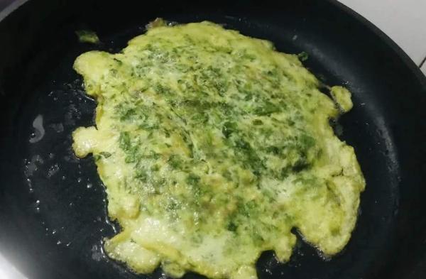 这菜拿来炒鸡蛋,比韭菜还香,平时总嫌弃,都是扔掉处理,可惜了
