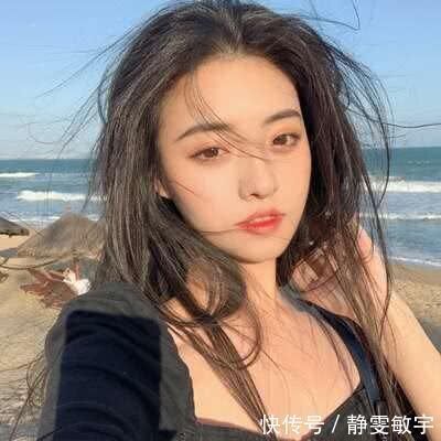 马尾|女生在学校只能“扎马尾”试试这3款减龄发型,异性缘好到爆表