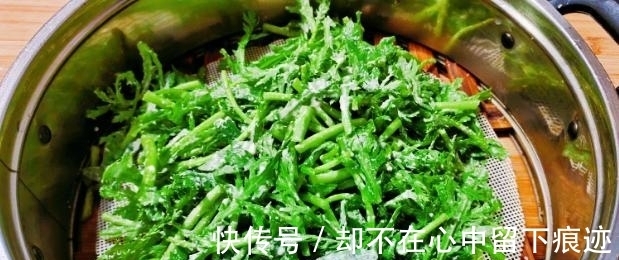 清蒸茼蒿|立冬后，懂行的人都吃它，被称“皇帝菜”，养肝明目，清肺化痰