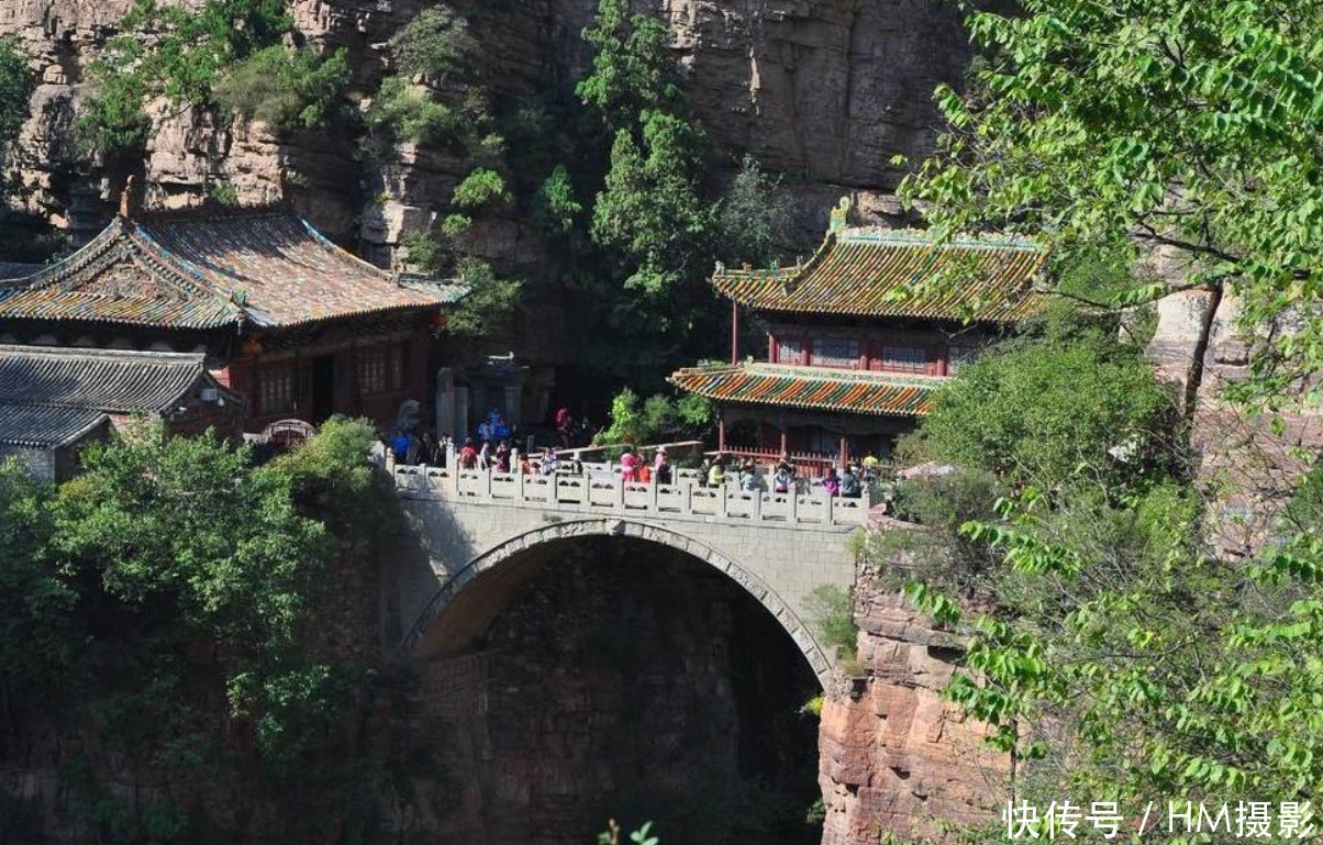 河北一个小众的神级景区，风景堪比武当山，有全国三大悬空寺之一