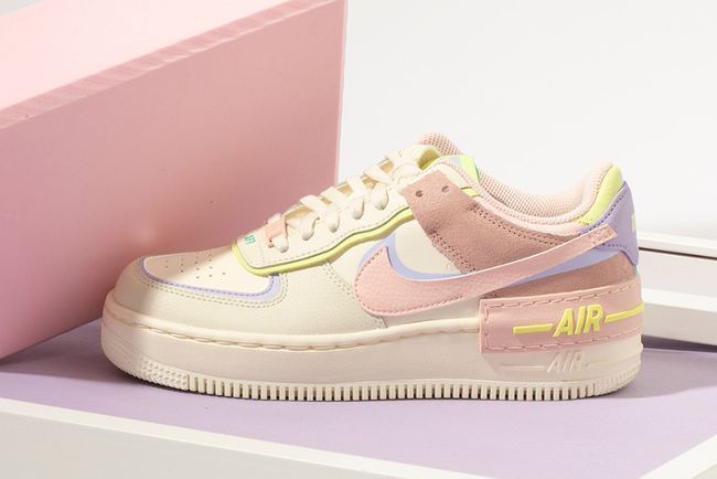 女生们|女生们都难以招架：Nike为变奏版AirForce1