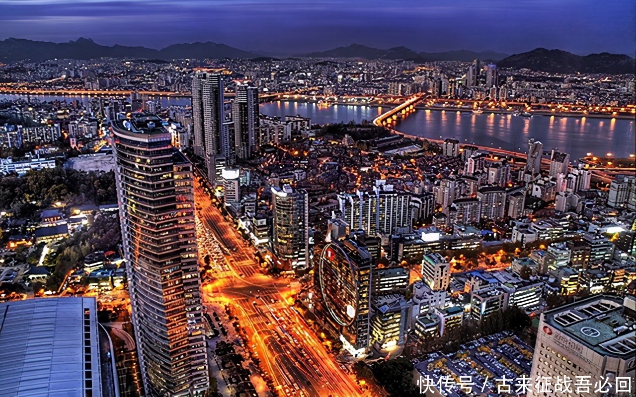 全世界只有韩国看不起中国,中国青年眼中