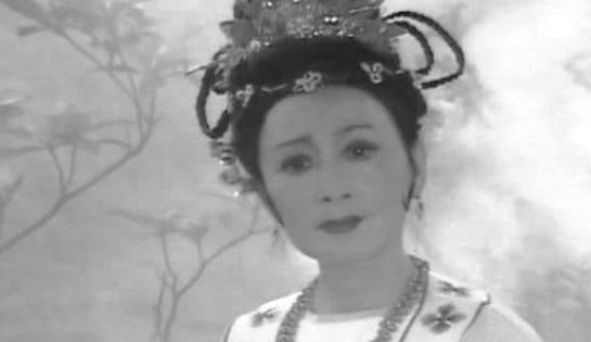 黎山老母#孙悟空的姐姐,两次出手帮助他们,连观音都要尊一声“母亲”