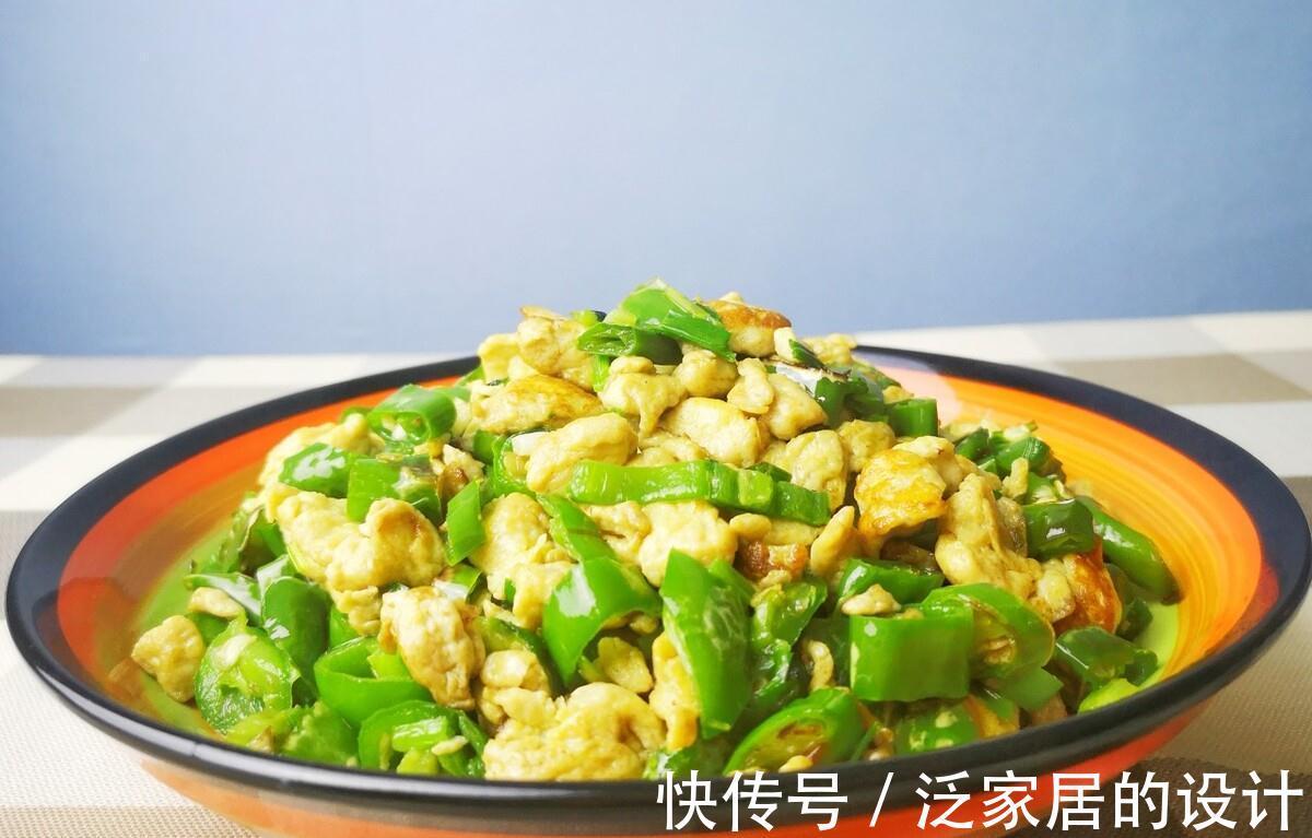 青椒炒鸡蛋,很多人都做错了!多加2步,青椒嫩脆,鸡蛋滑嫩