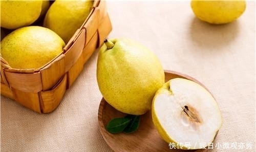 皇帝给族长出难题,赐2个梨让家族900人分吃,族长靠一招轻松化解