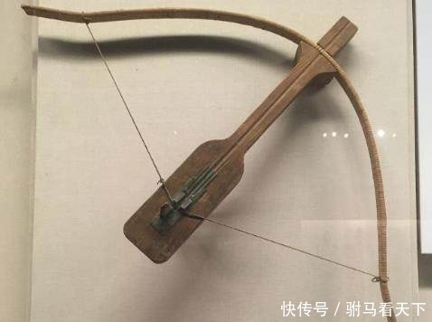 将东方六国|二十二岁亲政的嬴政为何能统一六国，出土的远程武器，揭开了谜底