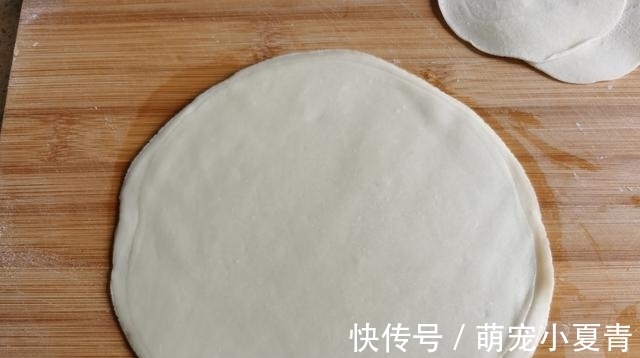 筋道|教你在家做春卷,皮薄如纸,柔软有筋道,卷啥都很好吃!