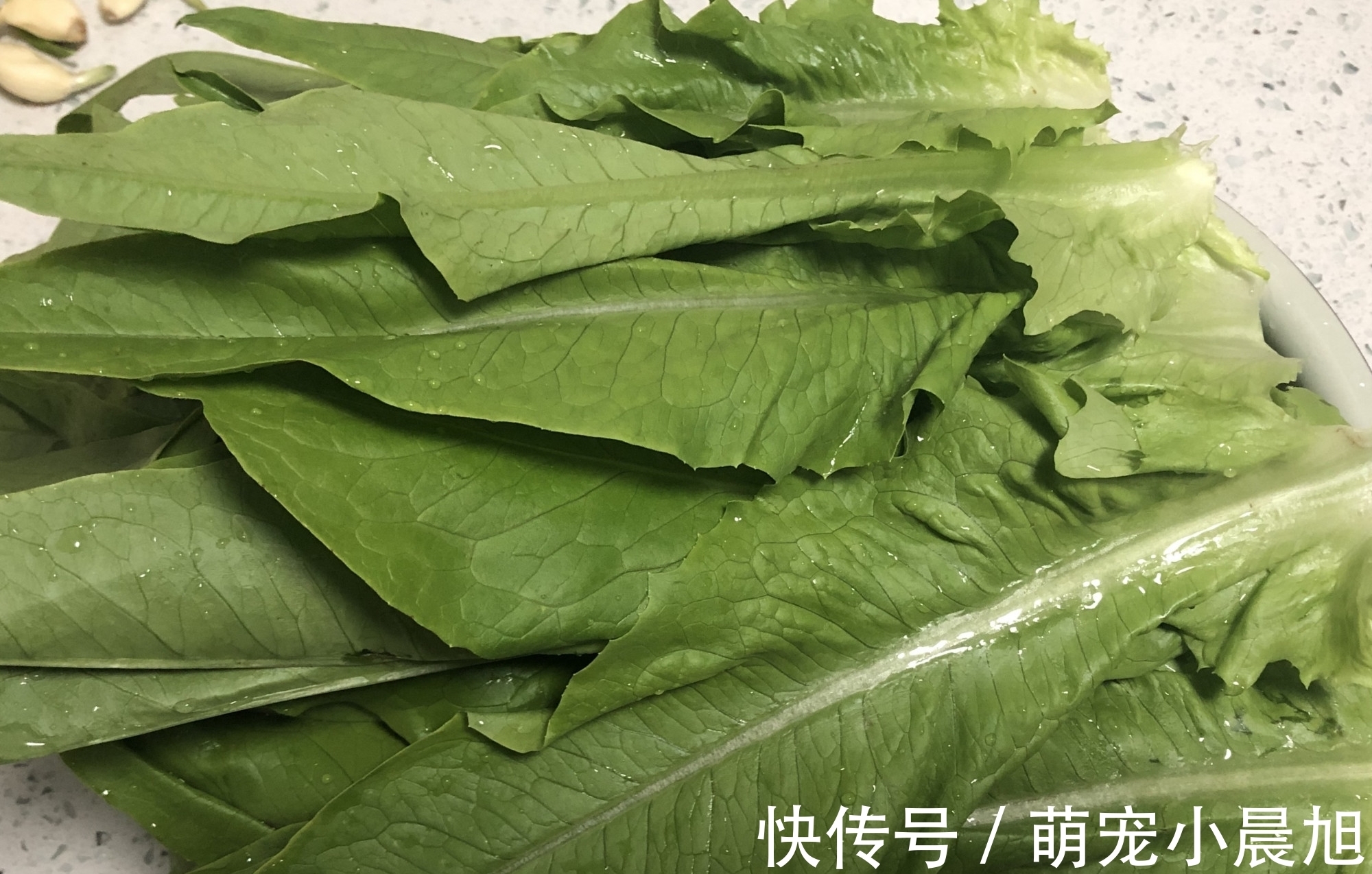 莴笋|春天吃菠菜、莴笋不如吃它,钙比莴笋多1倍,被誉为“蔬菜凤尾”