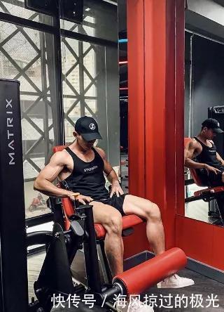 男模|越南小伙练出6块腹肌，还成了健身男模，果然肌肉才是最好的外衣