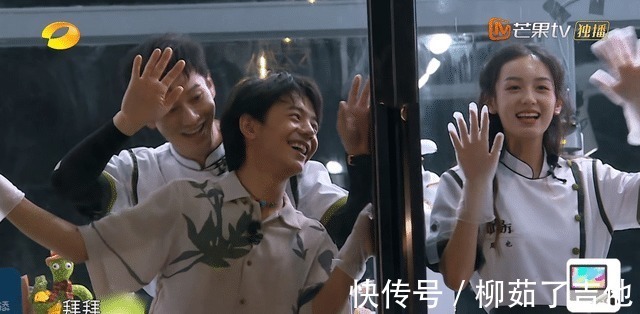 《中餐厅5》收官放大招,大团圆结局成谜,黄晓明姚安娜成焦点