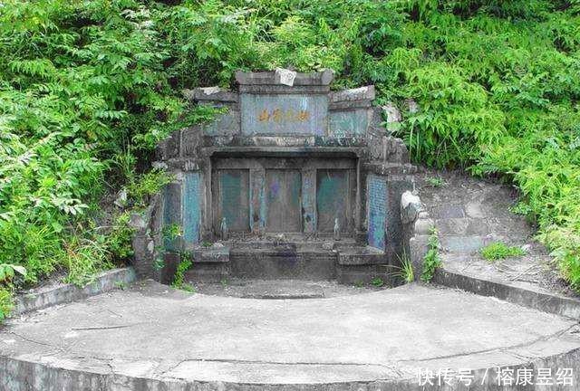 从此|南宋穷秀才发现一处宝地,自尽后如愿安葬,家族从此富贵八百年