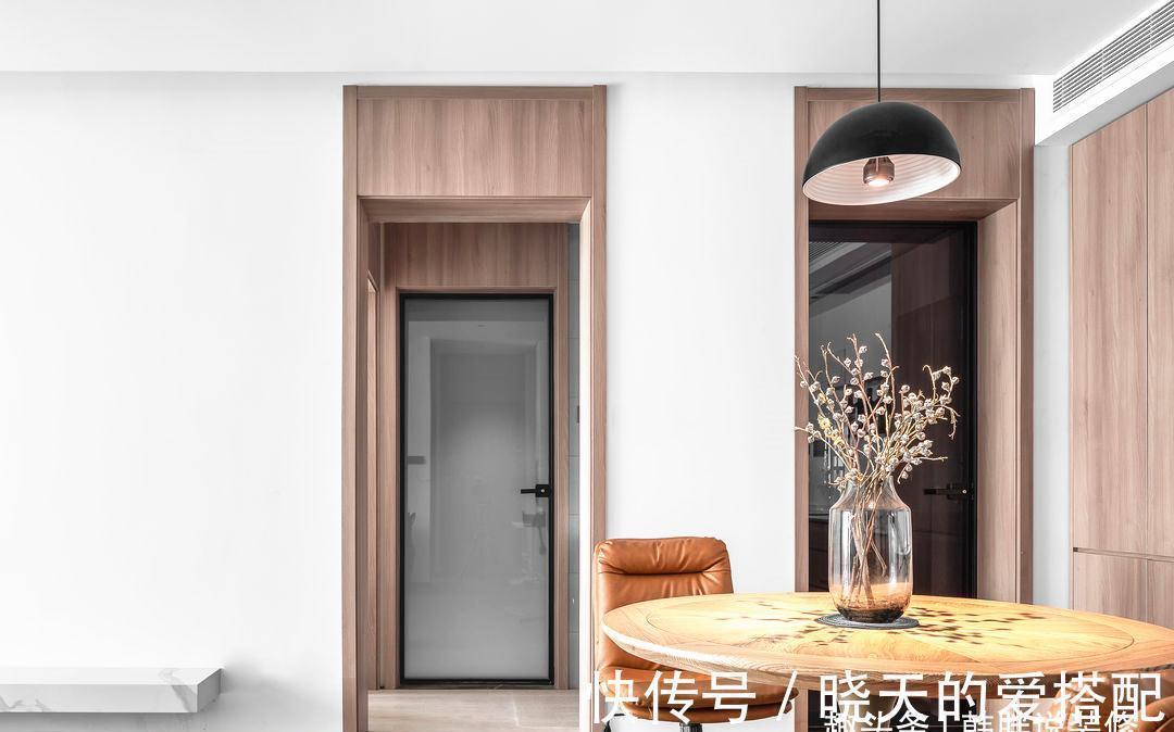 主卧室|98㎡简约三居室,删繁就简,没有花里胡哨的设计,却更加温馨舒适