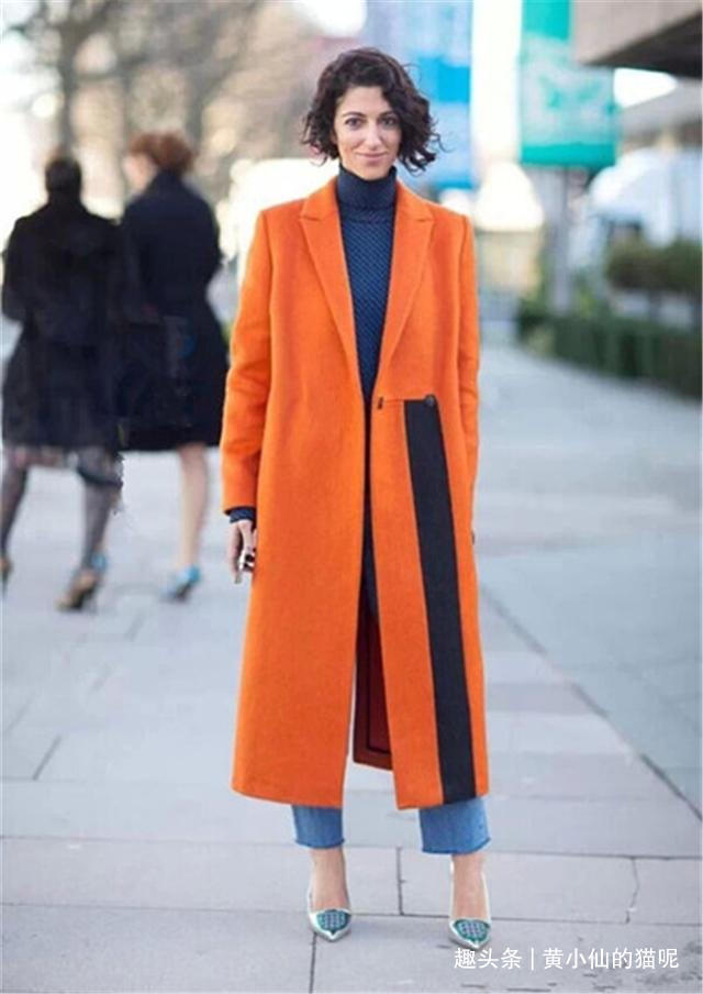 颜色 女人到了奔五年纪,穿大衣别选这3种“阿姨色”,老气又显黑