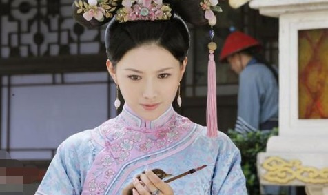 服侍|贵为皇后却被累死,不仅照顾孩子还要服侍太后,最后母子双双去世