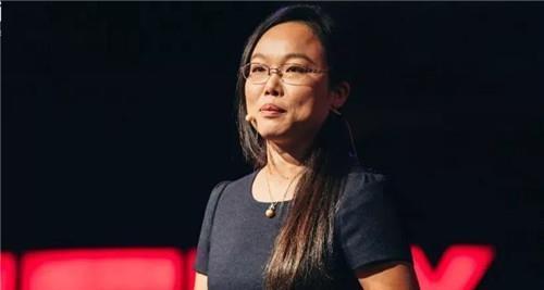 清华|男子欠2亿外债,女儿从清华辍学养鱼还债,现今一条鱼拍出1500万