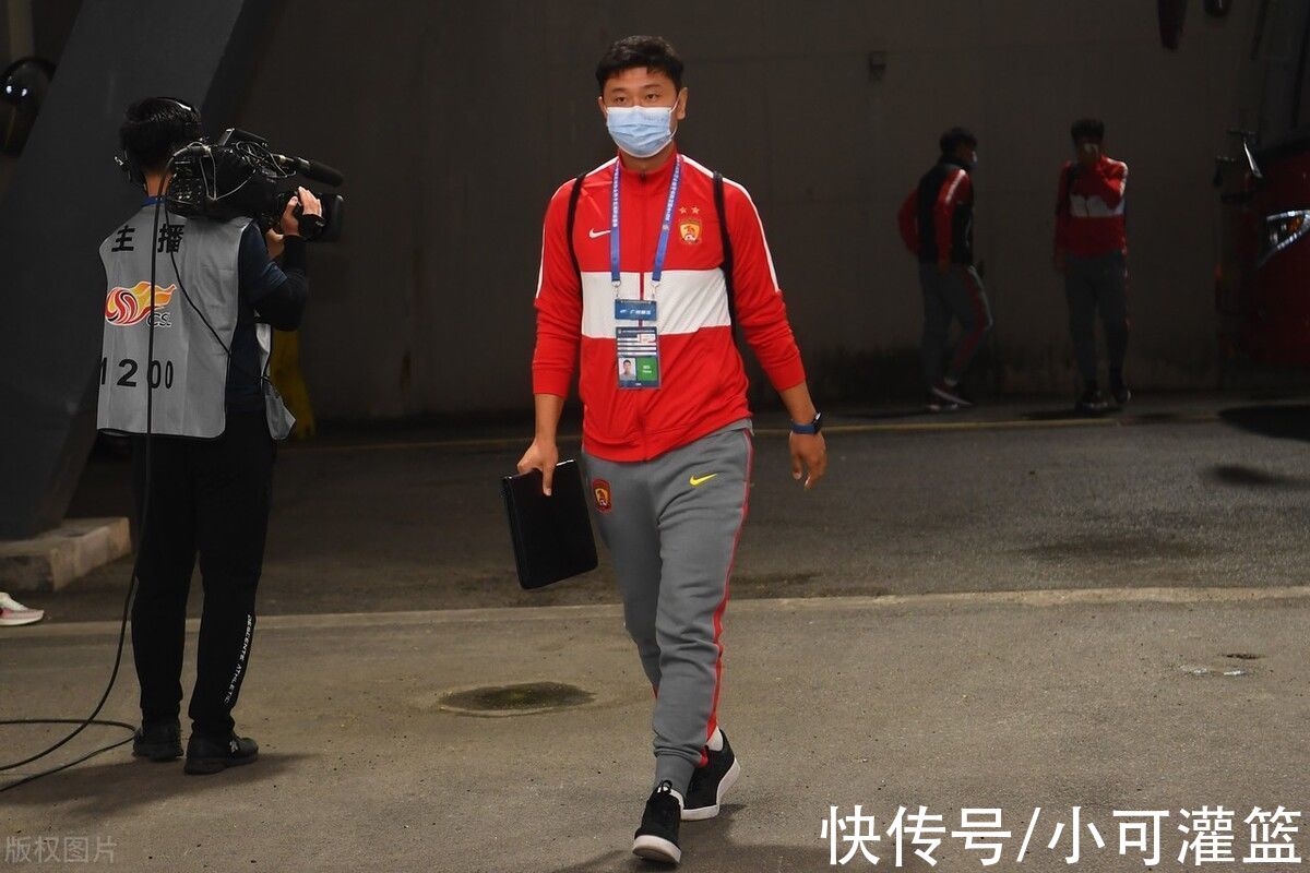 蔣光太和|廣州隊(duì)主帥：張琳芃蔣光太已進(jìn)賽區(qū)和球隊(duì)會(huì)師，鄭智會(huì)登場(chǎng)比賽