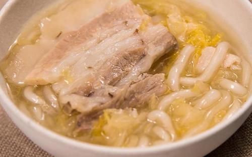  东北酸菜的做法都有哪些？