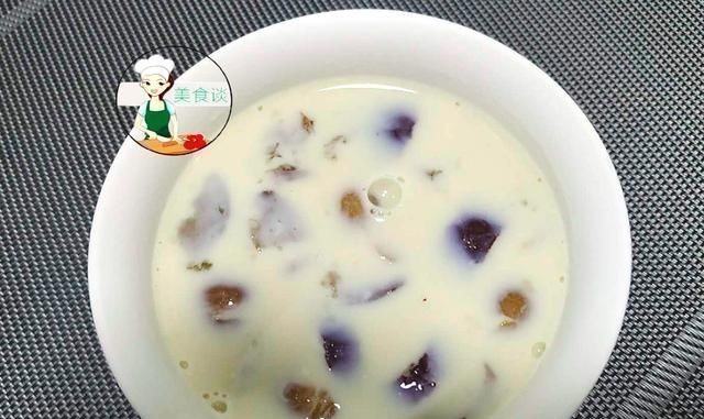 桃胶|夏天,这碱性水果要常吃,和红枣是绝配,每天吃点,脸红润有光泽