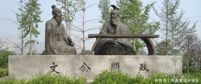 齐楚大国相争,弱小的滕国该如何选边站队?孟子说求人不如求己!