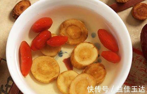 浸泡|枸杞和“此”是绝配，连续喝3天，肾脏得到双重滋养，补肾更养肝